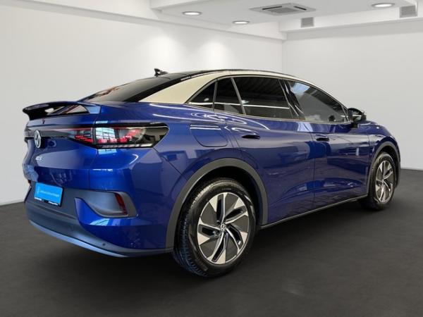 Volkswagen ID.5 Pure 125kW - Matrix-LED PDC Wärmepumpe MFL CCS Navi LM SHZ ACC CarPlay