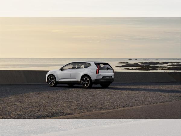 Volvo EX60 P12 AWD Plus/ Bestellfahrzeug/ 0,25% / Frei Konfigurierbar!