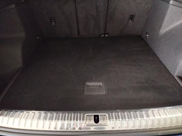 Audi Q3 Sportback 35 TFSI S tronic S line LED Navi DAB VC PDC Sitzheizung