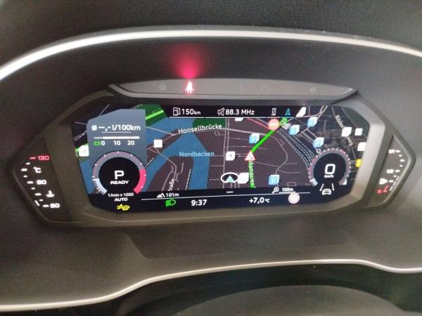 Audi Q3 Sportback 35 TFSI S tronic S line LED Navi DAB VC PDC Sitzheizung