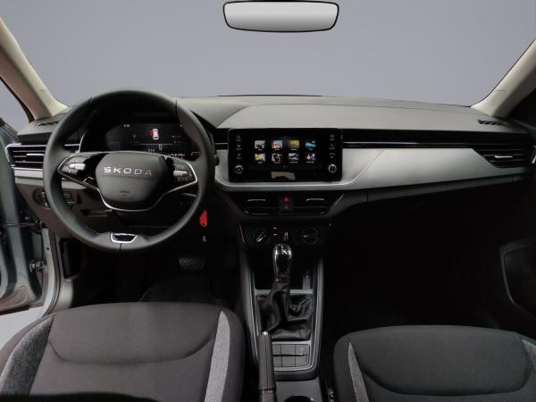 Skoda Kamiq Essence 1.0 TSI DSG LED DAB SHZ PDC
