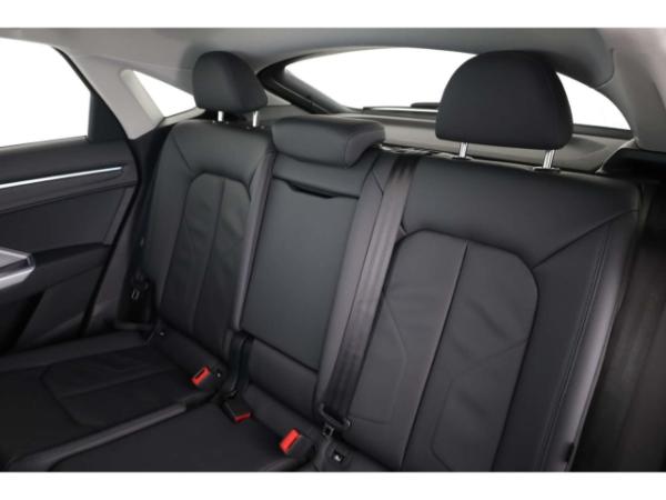 Audi Q3 Sportback 35 TDI S line AHK/NAV/Leder/19''