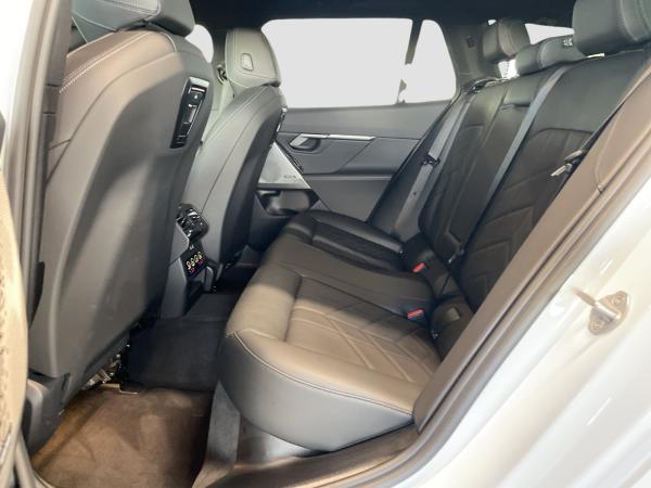 BMW 520 d xDrive Touring M Sport AHK / Standheizung