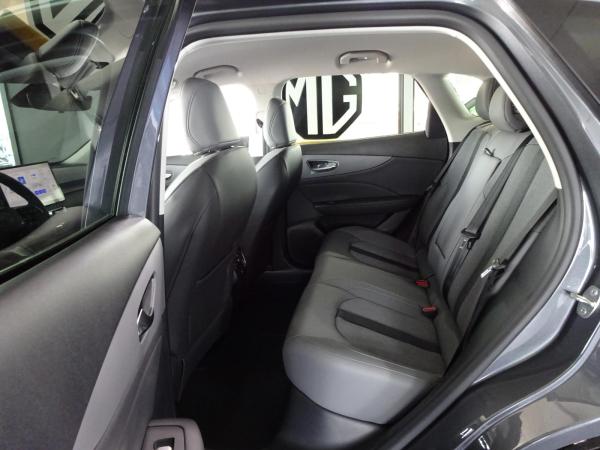 MG S5 EV Luxury Long Range *Privat*