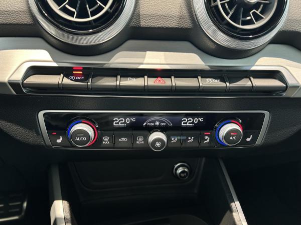 Audi Q2 S Competition 35TDI S tronic Pano/Matrix/Cam
