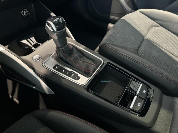 Audi Q2 S Competition 35TDI S tronic Pano/Matrix/Cam