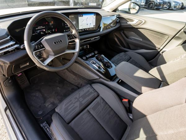 Audi A5 Avant TFSI Stronic NAVI LED AHK ACC RFK SHZ // Sofort verfügbar