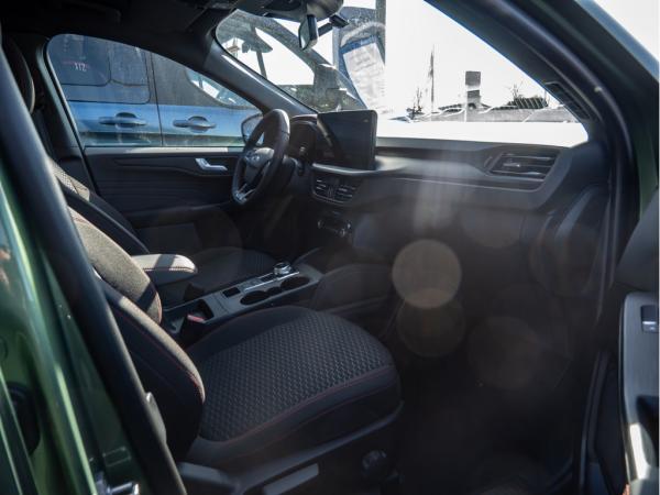 Ford Kuga ST-Line 1,5l EcoBoost 186PS Kamera Navi SYNC4 LED-Scheinwerfer SHZ vorn & hinten