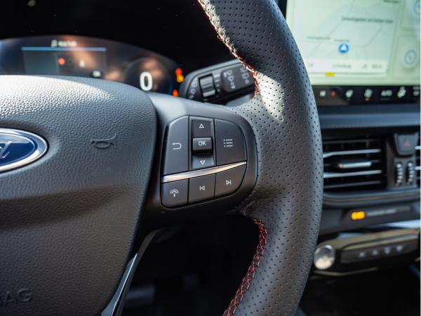 Ford Kuga ST-Line 1,5l EcoBoost 186PS Kamera Navi SYNC4 LED-Scheinwerfer SHZ vorn & hinten