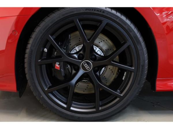 Audi RS3 Sportback TFSI quattro 280 km/h