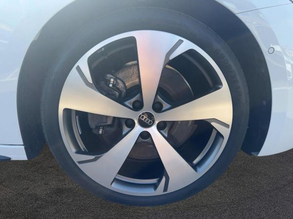 Audi A5 Avant S-Line TFSI e-hybrid qu 20 AHK 5J.GAR.