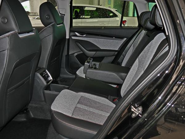 Skoda Octavia Combi "Selection" 1.5TSI DSG *SOFORT VERFÜGBAR*