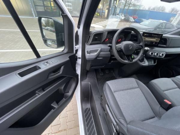 Renault Master dCi150 L3H2 BOTT-Innenausbau Navigation