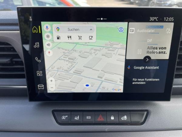 Renault Master dCi150 L3H2 BOTT-Innenausbau Navigation