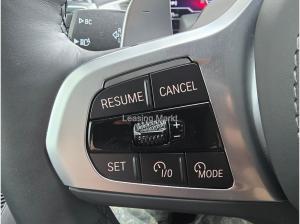 BMW X5 xDrive40d Navi Tempom.aktiv Panoramadach Bluetooth PDC MP3 Schn.