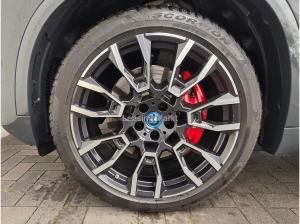 BMW X5 xDrive40d Navi Tempom.aktiv Panoramadach Bluetooth PDC MP3 Schn.