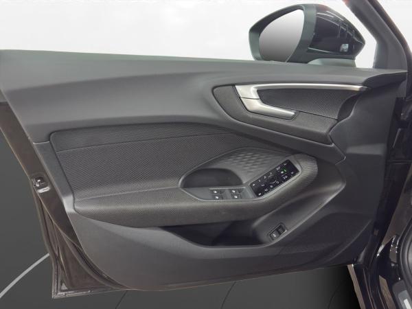 Audi A5 Avant TFSI qu. AHK LED LM 18" PDC+RFK ACC