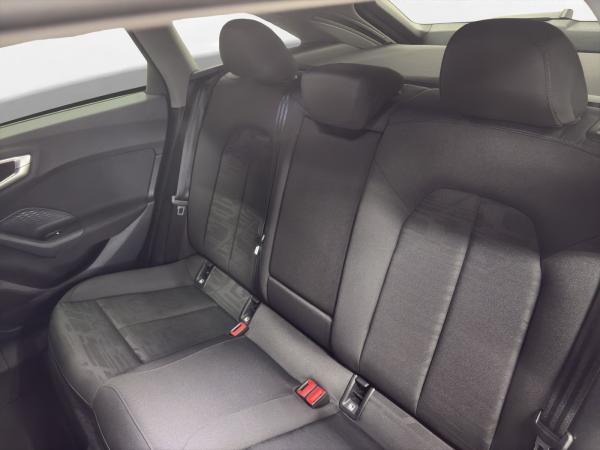 Audi A5 Avant TFSI qu. AHK LED LM 18" PDC+RFK ACC