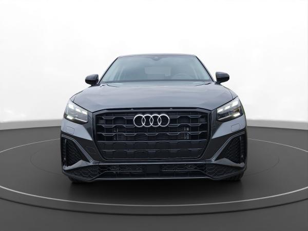 Audi Q2 35 TFSI S line AHK Matrix LM 18" Navi PDC+RFK