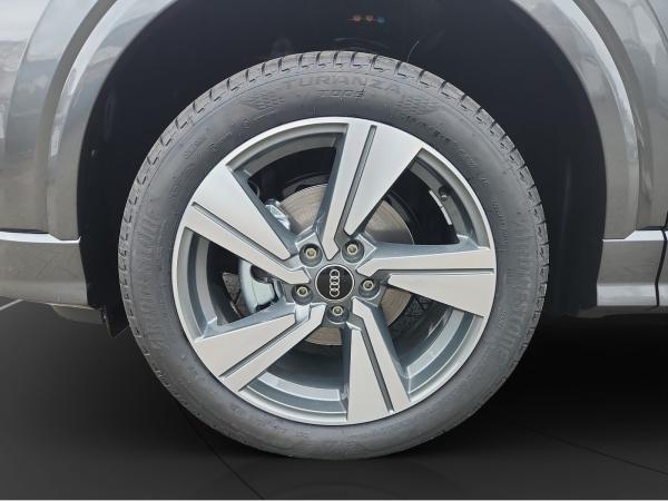 Audi Q2 35 TFSI S line AHK Matrix LM 18" Navi PDC+RFK