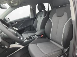 Audi Q2 35 TFSI S line AHK Matrix LM 18" Navi PDC+RFK