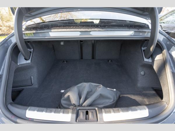 Audi RS e-tron GT quattro