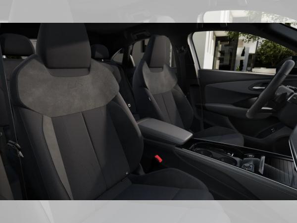 Audi Q3 Sportback e-hybrid S tronic   ⇒ S-Line   ⇒ 200 kW    ⇒ Tech-Plus-Paket   ⇒ 19"