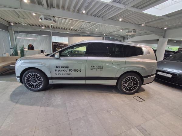 Hyundai IONIQ 9 HYUNDAI IONIQ 9 110 KWH (307 PS) 4WD UNIQ PANORAMA-GLAS-SCHIEBEDACH