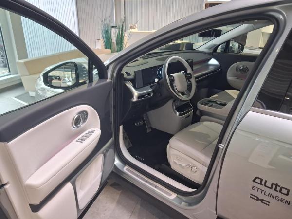 Hyundai IONIQ 9 HYUNDAI IONIQ 9 110 KWH (307 PS) 4WD UNIQ PANORAMA-GLAS-SCHIEBEDACH