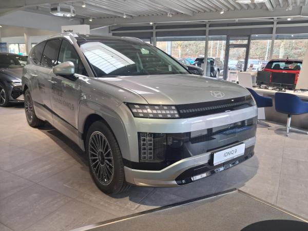 Hyundai IONIQ 9 HYUNDAI IONIQ 9 110 KWH (307 PS) 4WD UNIQ PANORAMA-GLAS-SCHIEBEDACH