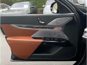 BMW 750 e xDrive Limo M Sport || DrivingAssProf 360°