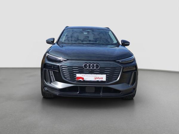 Audi Q6 e-tron performance 5JGar S line Tech pro AHK