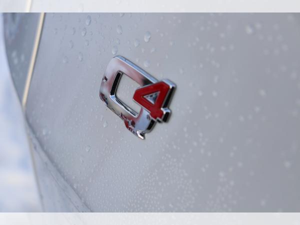 Alfa Romeo Stelvio **SOFORT VERFÜGBAR** VELOCE 2.0 Turbo 16V 206kW (280 PS) AT8 - Q4