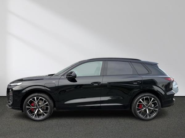 Audi Q3 e-hybrid Panorama Navi Matrix-LED Memory