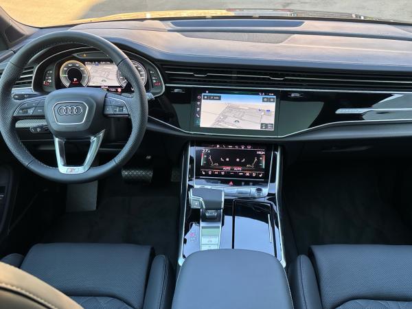 Audi Q7 S line TFSIe quattro Panorama Navi Matrix