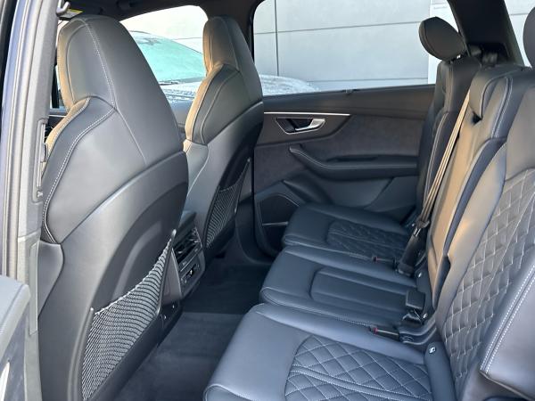 Audi Q7 S line TFSIe quattro Panorama Navi Matrix