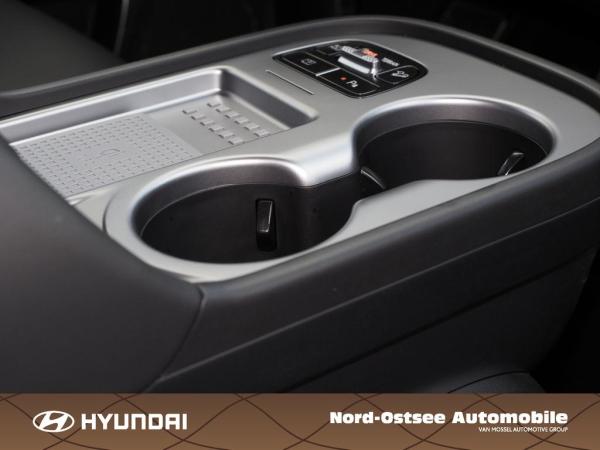 Hyundai IONIQ 9 UNIQ Panoramadach 4WD BOSE Sofort verfügbar