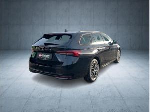 Skoda Octavia Combi Balance 1.5 TSI DSG AHK/NAVI/LED