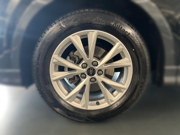 Audi Q3 Sportback 35 TFSI S tronic S line LED Navi DAB VC Sitzheizung PDC