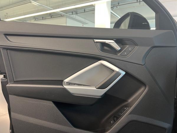 Audi Q3 35 TDI advanced S tronic LED Navi DAB VC PDC Sitzheizung