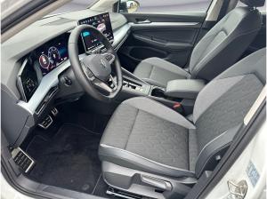 Volkswagen Golf Variant 2.0 TDI DSG Matrix AHK Kamera Navi