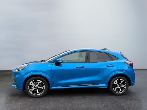 Ford Puma St-Line Ink. Fahrerassistenz und Winterpaket sowie Allwetterreifen
