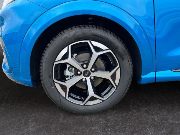 Ford Puma St-Line Ink. Fahrerassistenz und Winterpaket sowie Allwetterreifen
