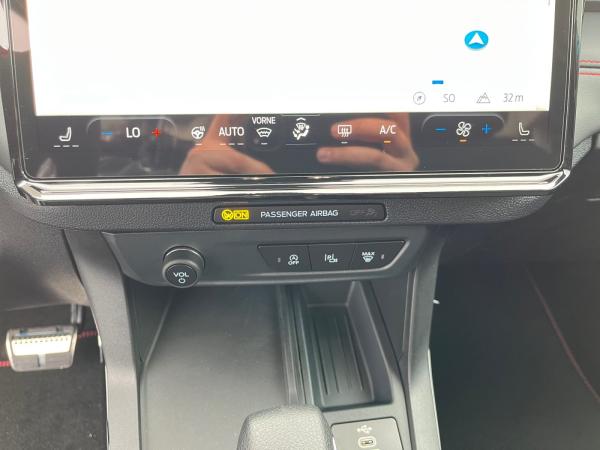 Ford Puma St-Line Ink. Fahrerassistenz und Winterpaket sowie Allwetterreifen