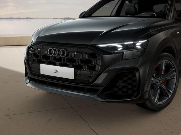 Audi Q8 TFSIe S line business 360 kW quattro