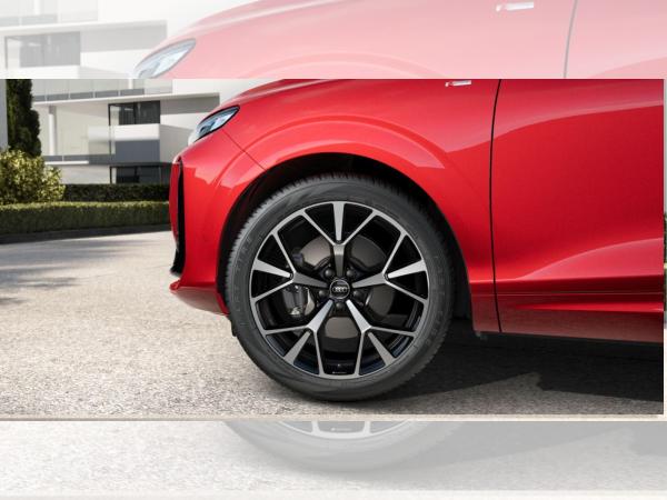 Audi Q3 Sportback S-Line Interieur + Exterieur, Panorama-Schiebedach, AHK, Tech Plus