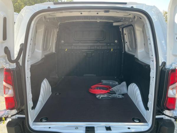 Fiat Doblo E-Doblo L2 Maxi Laderaum ca. 2,15m