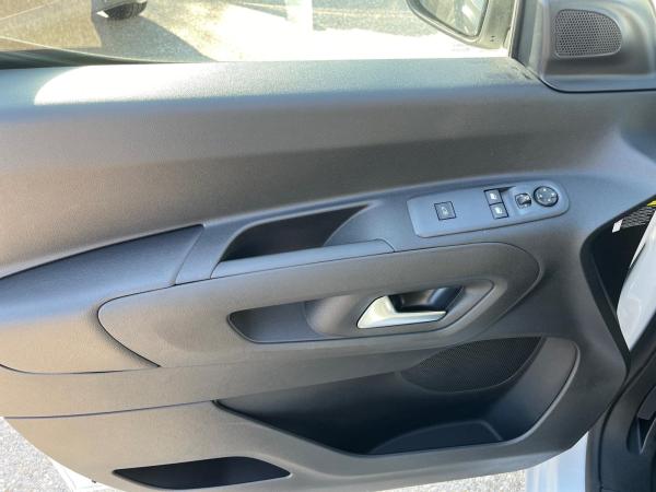 Fiat Doblo E-Doblo L2 Maxi Laderaum ca. 2,15m