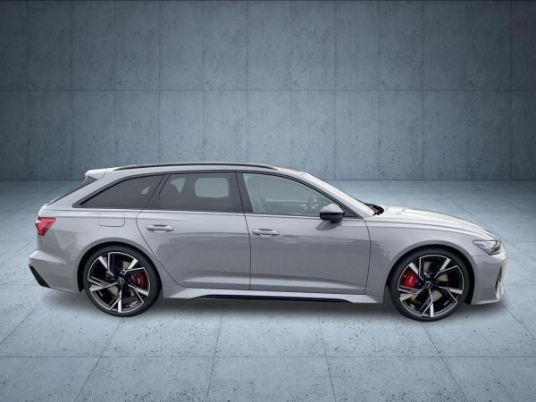 Audi RS6 RS 6 Avant performance tiptr N-Sicht Laser Stdhz