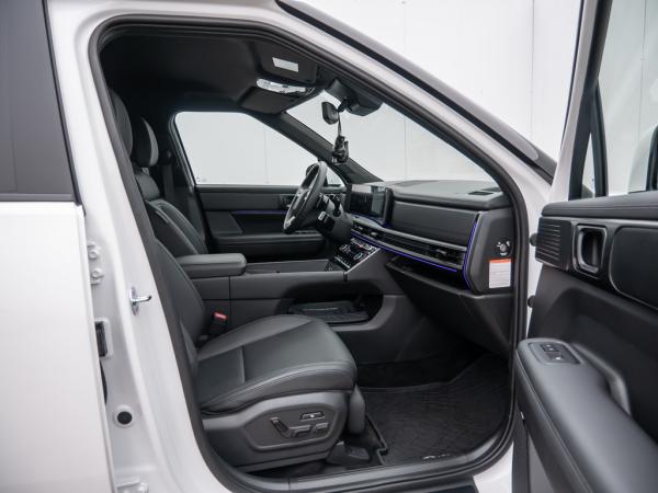 Hyundai SANTA FE 1.6 T-GDI Plug In Allrad Blackline